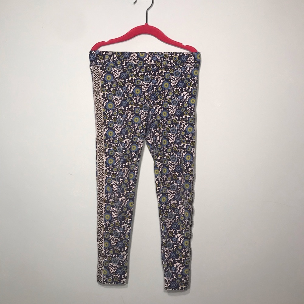 Girls super soft comfy leggings!
